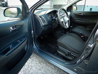 HYUNDAi i20 1.2 16V  BENZIN- 4 valec -12/2013 - KLIMA, STK - 7