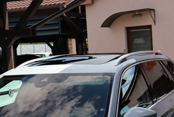Škoda Superb Combi 2.0 TDI Style DSG,Virtual,r.2022 - 7