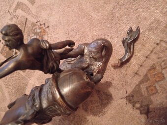 Socha, bronzová starožitnosti, jazdec, kôň - 7