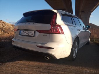 Volvo V60 /D4 Momentum - 7