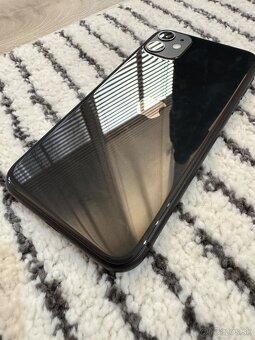 Apple iPhone 11 Black 64Gb - 7