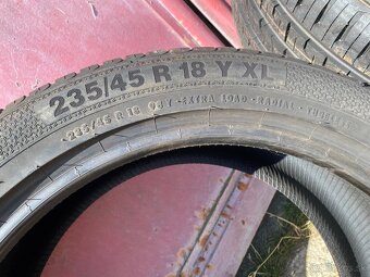 Pneu Bridgestone 245/45 R17 a pneu Barum 235/45 R18 - 7
