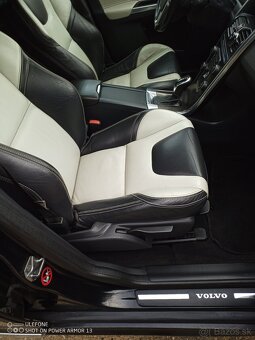 Volvo XC60 2.4D5 158kW AWD (4x4) - 7