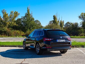 Škoda Superb Combi 2.0 TDI Style DSG, 110kW, 1.MAJITEL - 7