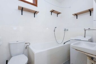 Prenájmem 1.izbový rodinný dom vo Viničnom... - 7