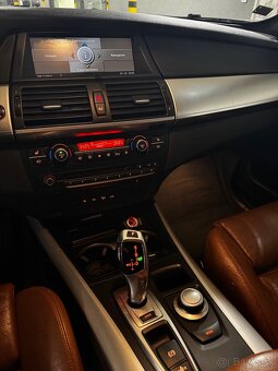 Predám BMW X5 E70 Xdrive35d 210kw - 7