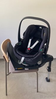 MAXI-COSI Pebble Pro 360 + FamilyFix Pro 360 essential black - 7