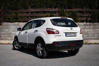 Nissan Qashqai 1.6i Acenta - AJ NA SPLÁTKY - 7