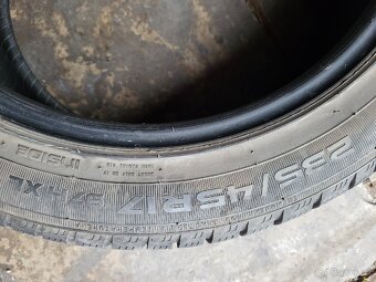 235/45r17 97H XL,Nokian WR r4 - 7