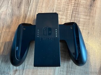 Nintendo Switch OLED + 1 hra (Super Mario Odyssey) - 7