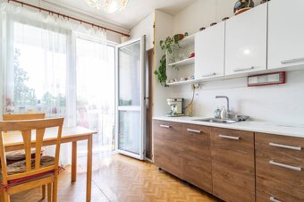 NA PREDAJ PLNOHODNOTNÝ 3 IZBOVÝ BYT NA KVP, ČORDÁKOVA, 70 m² - 7