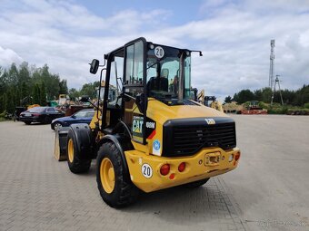 Čelní nakládač CAT 908 MTH - 7