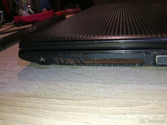 Asus K55. Intel i5. RAM 8GB. 500 GB. Nvidia 2 + 3,9 GB. - 7