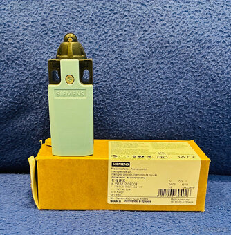 Koncové a bezpečnostné spínače - 7