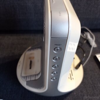 RADIOBUDIK s DOKOM pre iPOD Philips AJ300D/12 - 7