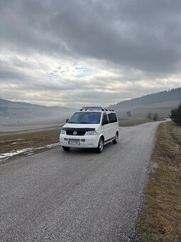 Volkswagen Transporter T5 1.9 TDi - 7