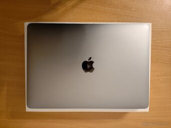 MacBook Pro 13 2017 | Core i5 • 8GB • SSD - 7