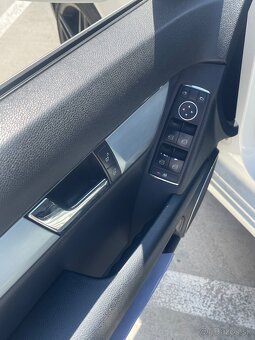 Mercedes W204 - 7