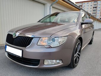 Škoda Superb Combi 1.6 TDI CR Elegance - 7