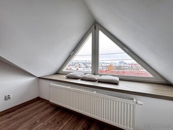 NA PRENÁJOM ELEGANTNÝ PODKROVNÝ 3-IZBOVÝ BYT V CENTRE MESTA - 7