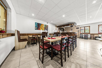 Na predaj   RD  s polyfunkciou, - okr. Zvolen - 7