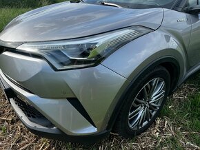 Toyota C-HR 1.8 HYBRID EXECUTIVE r.v. 06/2019 - 7