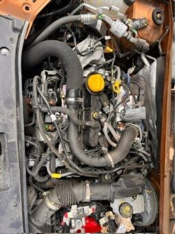 Predám náhradné diely na Dacia Sandero 3, 999cm3 67kw - 7