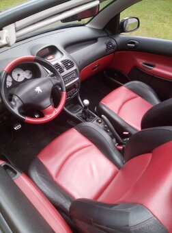 Peugeot 206cc 1.616v 80kw rok 2002 Platimum - 7