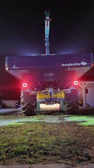 Rozmetadlo umelého hnojiva Bogballe L1 plus - 7