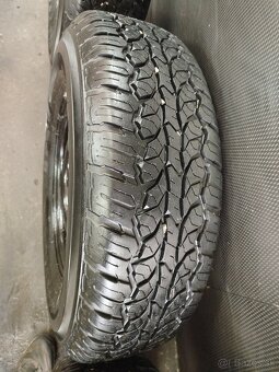6x139.7 R15 215/r15c 160€ komplet celá sada - 7