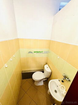 Prenájom kancelária 30 m2, Prešov, Františkánske námestie - 7