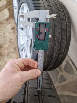 Pirelli P-zero 275/35 r20 letné (iba penu) - 7