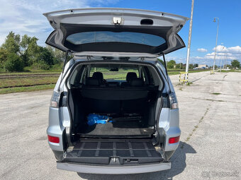 Mitsubishi Outlander 2.0 benzin + LPG r.v 2010 top - 7