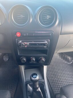 Seat Ibiza 1.4 benzín - 7