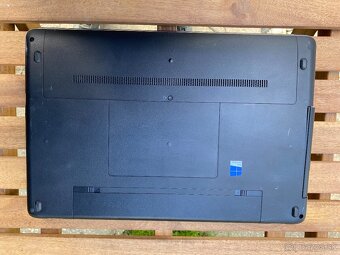 Notebook HP 17,3” i7 5500U,12GBDDR3,R5 M255,240GBSSD - 7