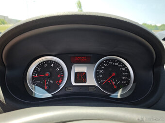 Predám Renault Clio 1.2 benzín, automat - 7