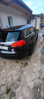 Opel Insignia sports tourer - 7