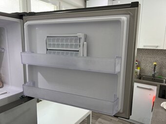 Samsung kombinovaná chladnička 440 litrov - 7