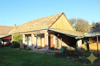 REZERVOVANÉ - Čiastočne zrekonštruovaný rodinný dom s letnou - 7