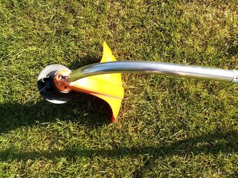 Kosačka stihl fs 38 - - - 7