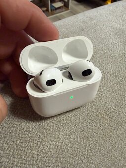 2x Airpods 3 - 7