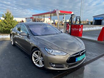Tesla S 85D 4x4 odp. DPH - 7