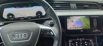 Audi E-tron 50 quattro Advanced Odpočet DPH: 22 358 € Možnos - 7