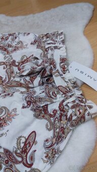 Dámske kratase L - 7