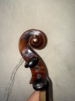 Predam husle - 7