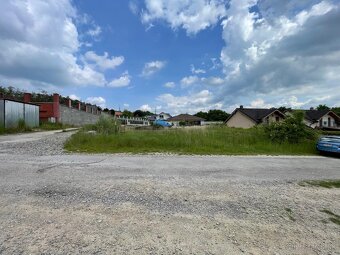 Pozemok na výstavbu rodinného domu - Prievidza - 7