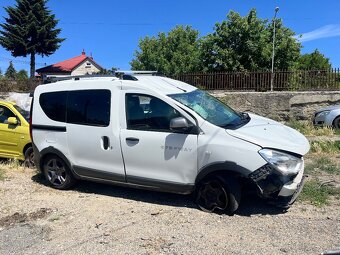 Dacia dokker po nehode - 7