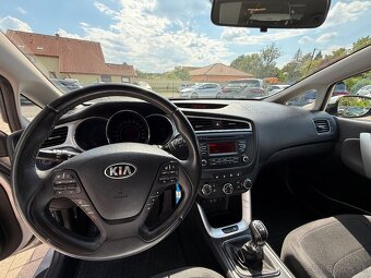 Kia Ceed 1,4 D-CVVT Strieborná edícia - 7
