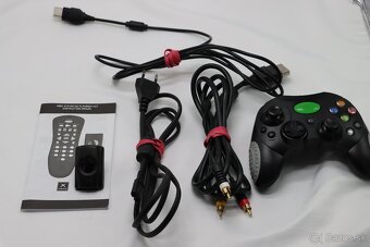 Xbox Classic – Retro konzola s krabicou a príslušenstvom - 7