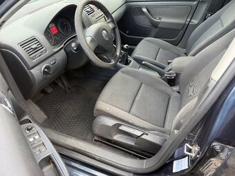 Volkswagen Golf 5 1.9TDI - 7